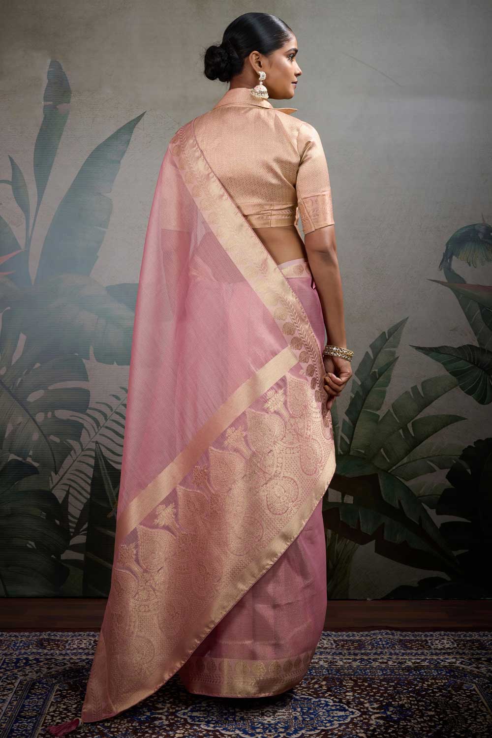 Weaving Work Tissue Silk Saree In Pink Color | Buy Online India