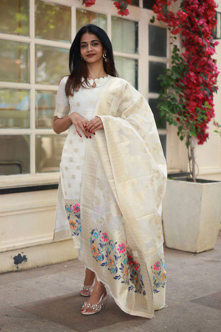 Off White Color Viscose Jacquard Fabric Readymade Salwar Suit