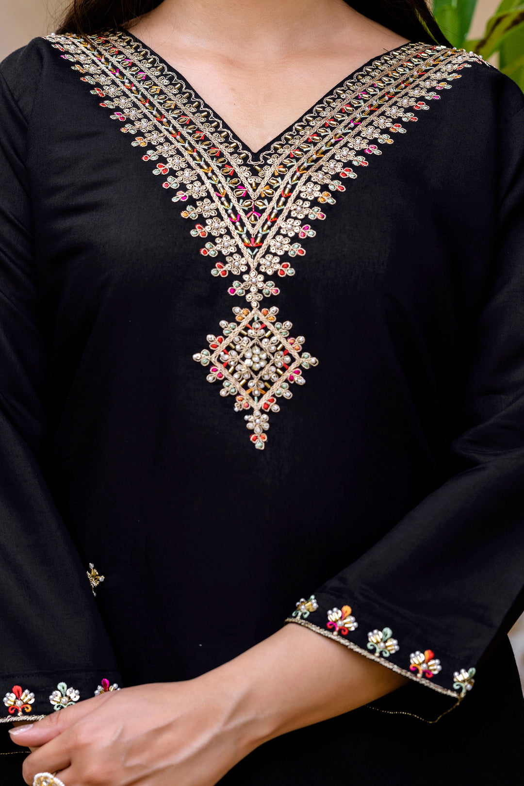 Black Viscose Chanderi Readymade Salwar Suit