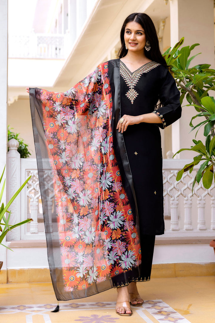 Black Viscose Chanderi Readymade Salwar Suit