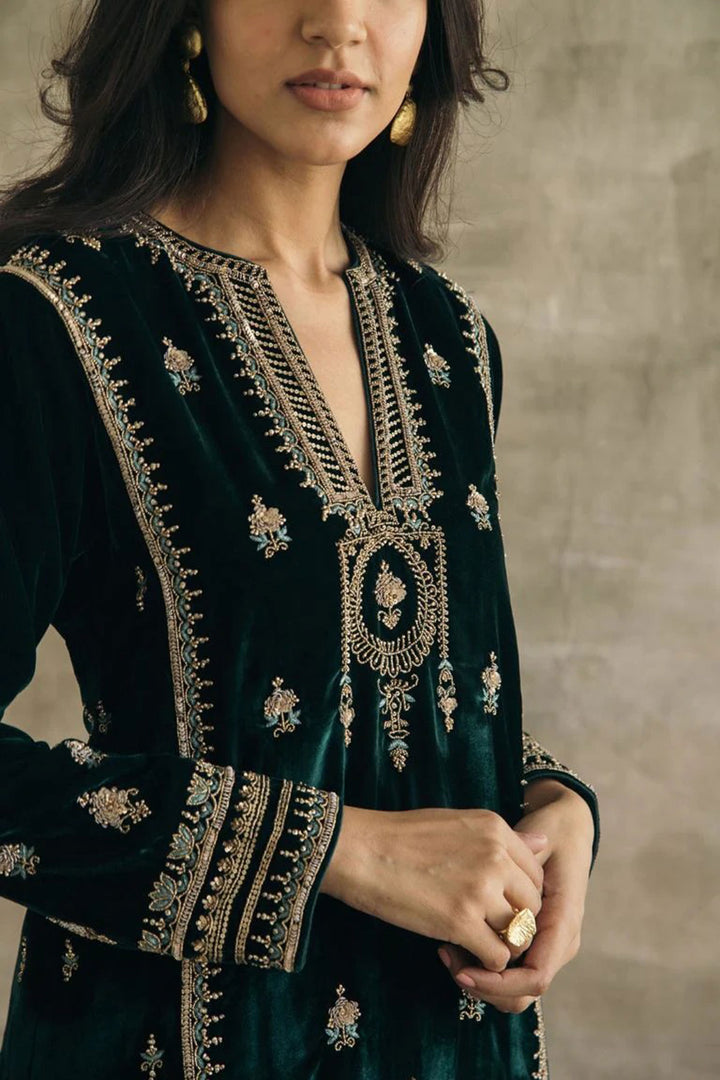 Green Color Velvet Readymade Embroidered Salwar Suit