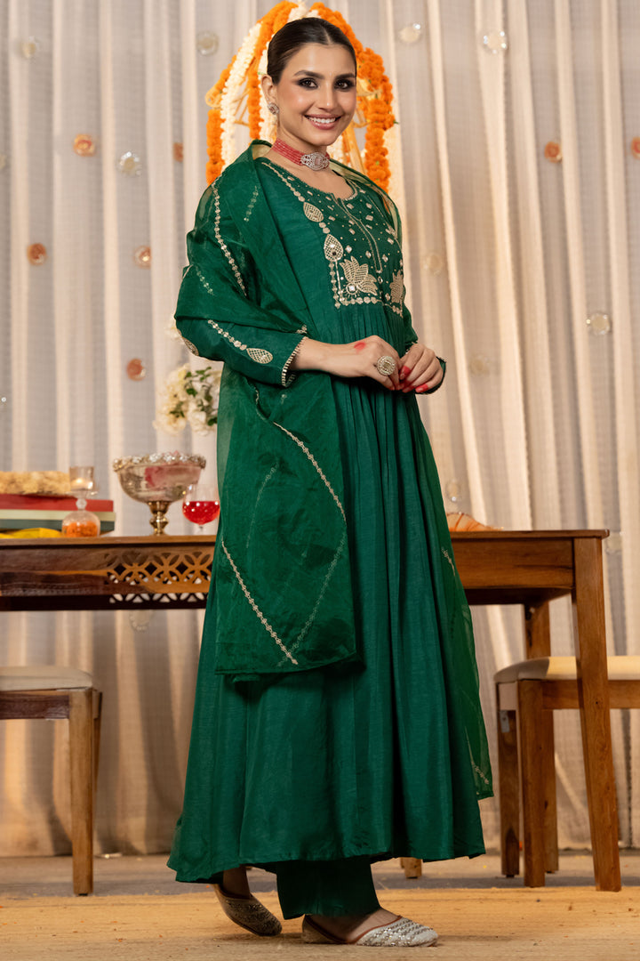 Embroidered Green Chanderi Silk Readymade Salwar Suit