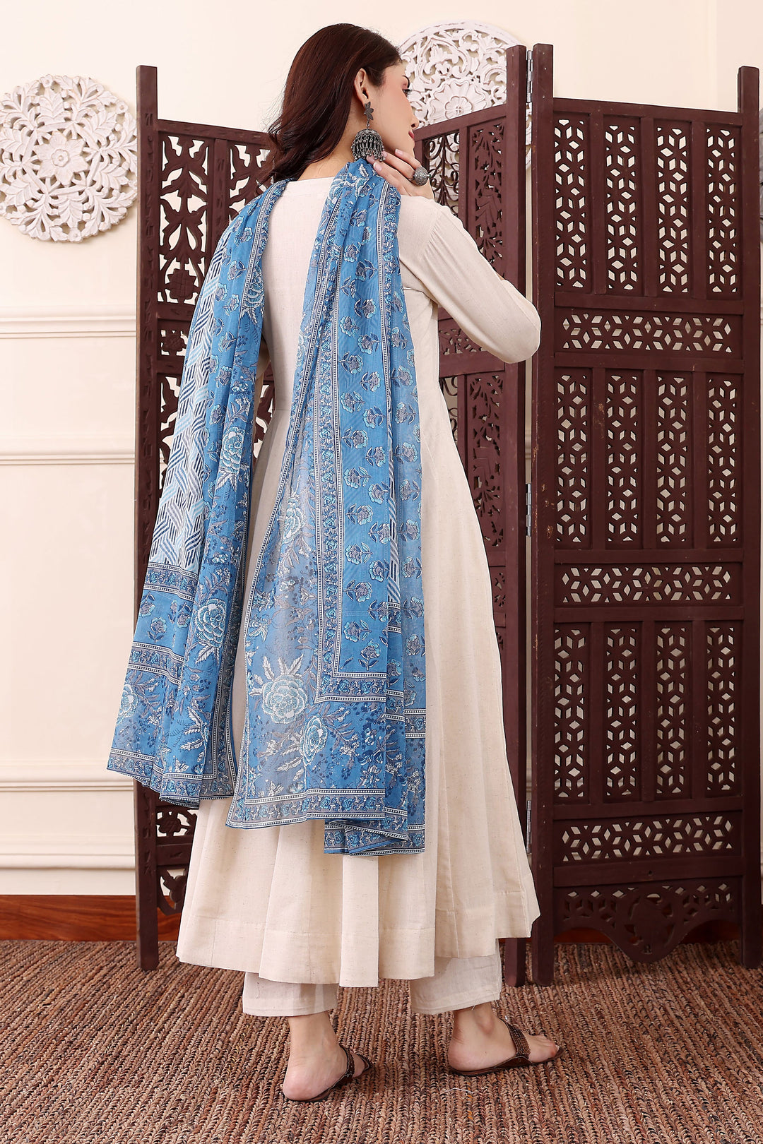 Cream Color Chanderi Silk Embroidered Readymade Salwar Suit