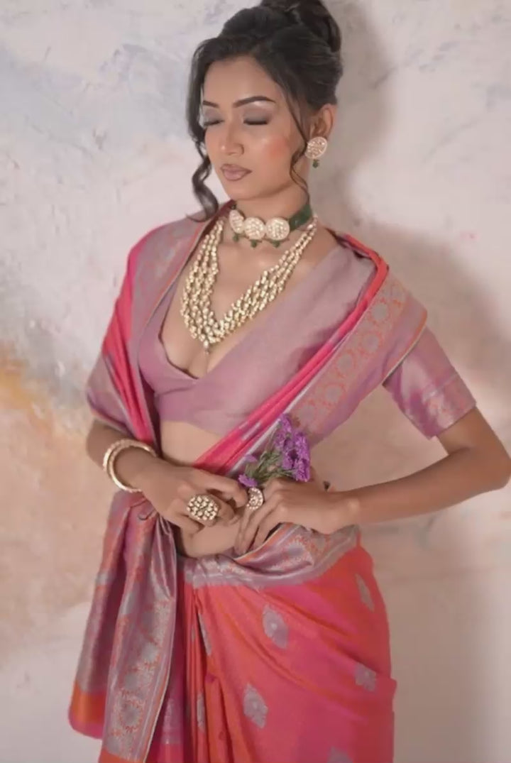 Kanjivaram Style Silk Weaving Saree In Pink Color