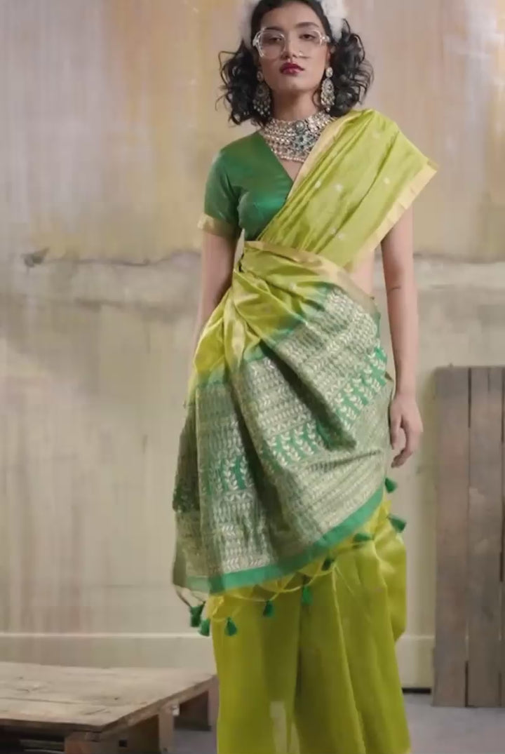 Green Handloom Weaving Tussar Silk Saree