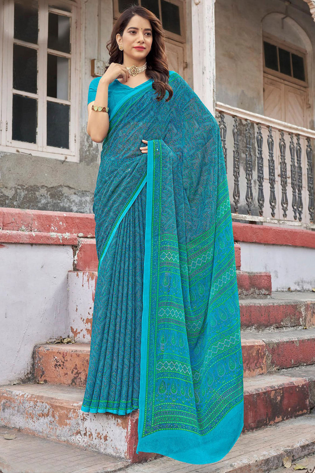 Casual Classic Abstract Chiffon Fabric Printed Saree In Blue Color | Buy Online India