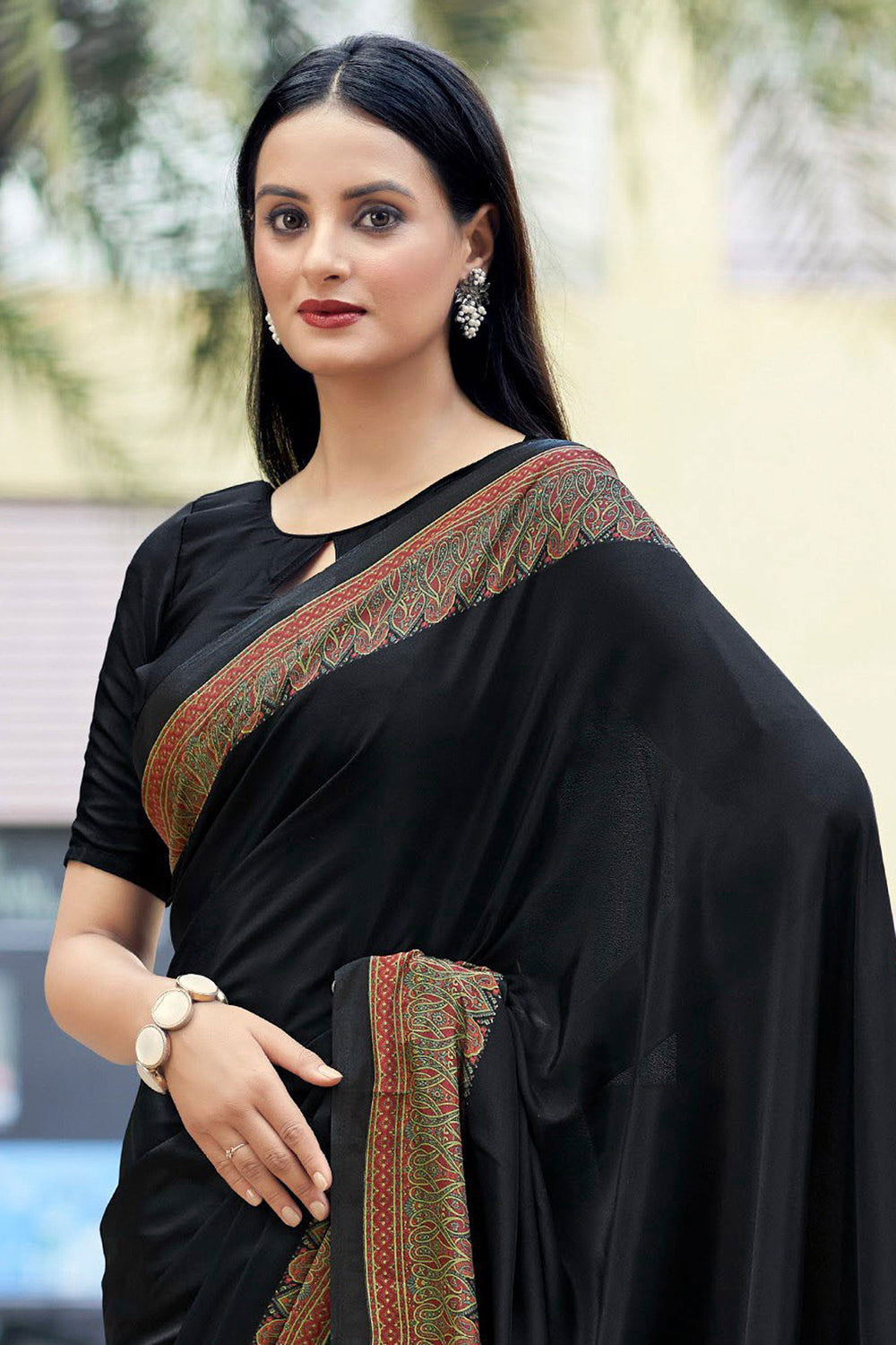 Charming Black Color Crepe Silk Fabric Casual Saree With Border Work | Buy Online India