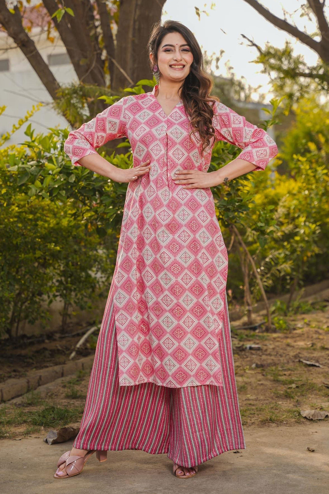Pink Color Enthralling Digital Printed Work Kurti With Bottom In Rayon Fabric | Buy Online India