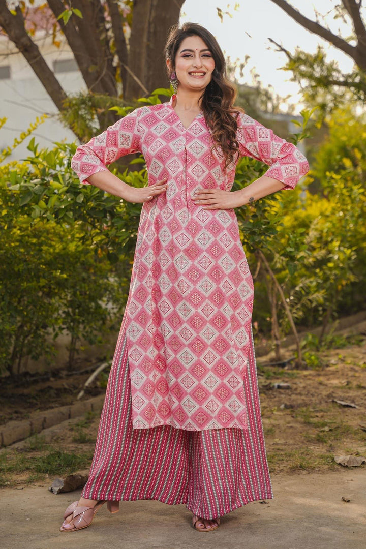 Pink Color Enthralling Digital Printed Work Kurti With Bottom In Rayon Fabric | Buy Online India
